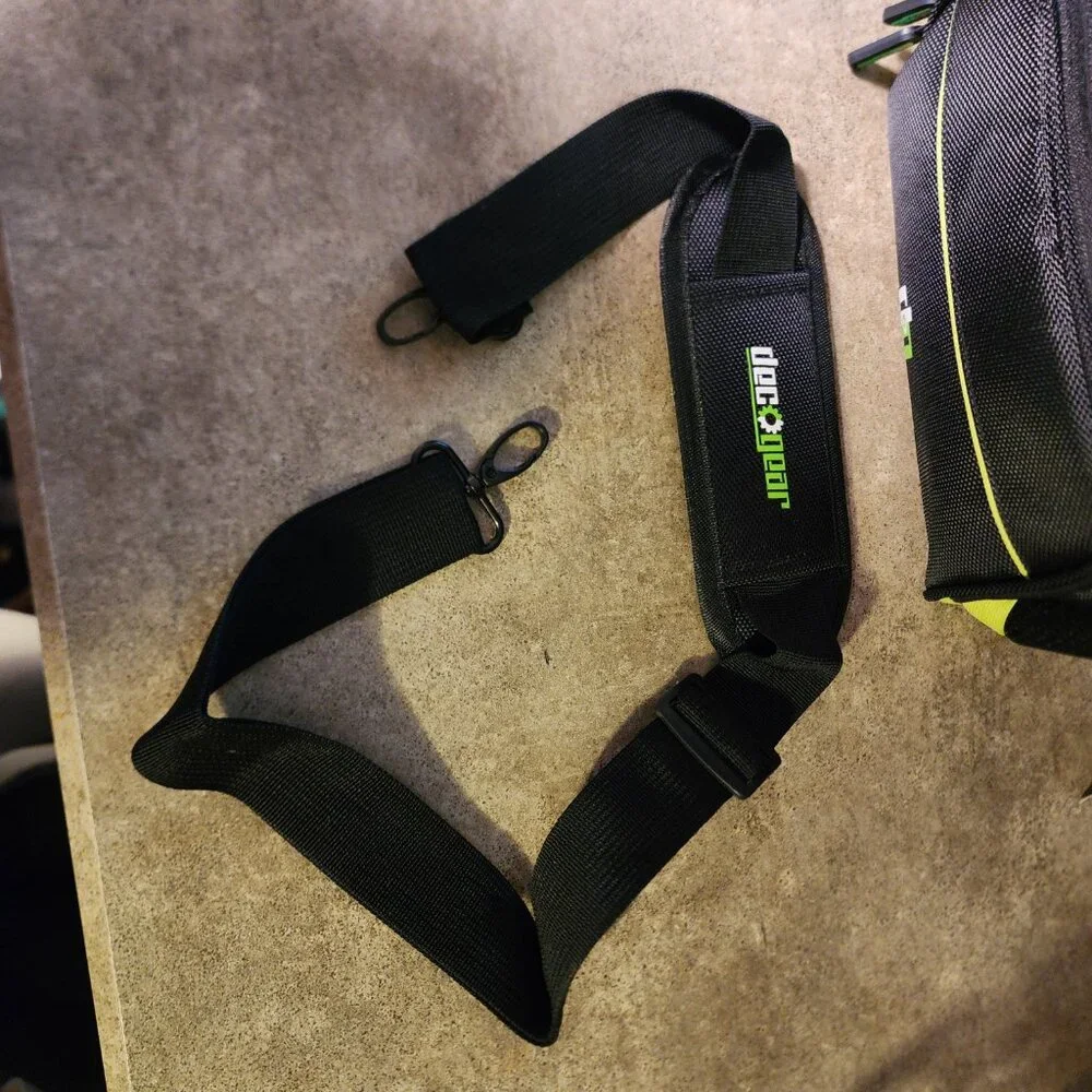 DECO Gear Photo/DLSR/Mirrorless/Gadget Case and Accessory Kit